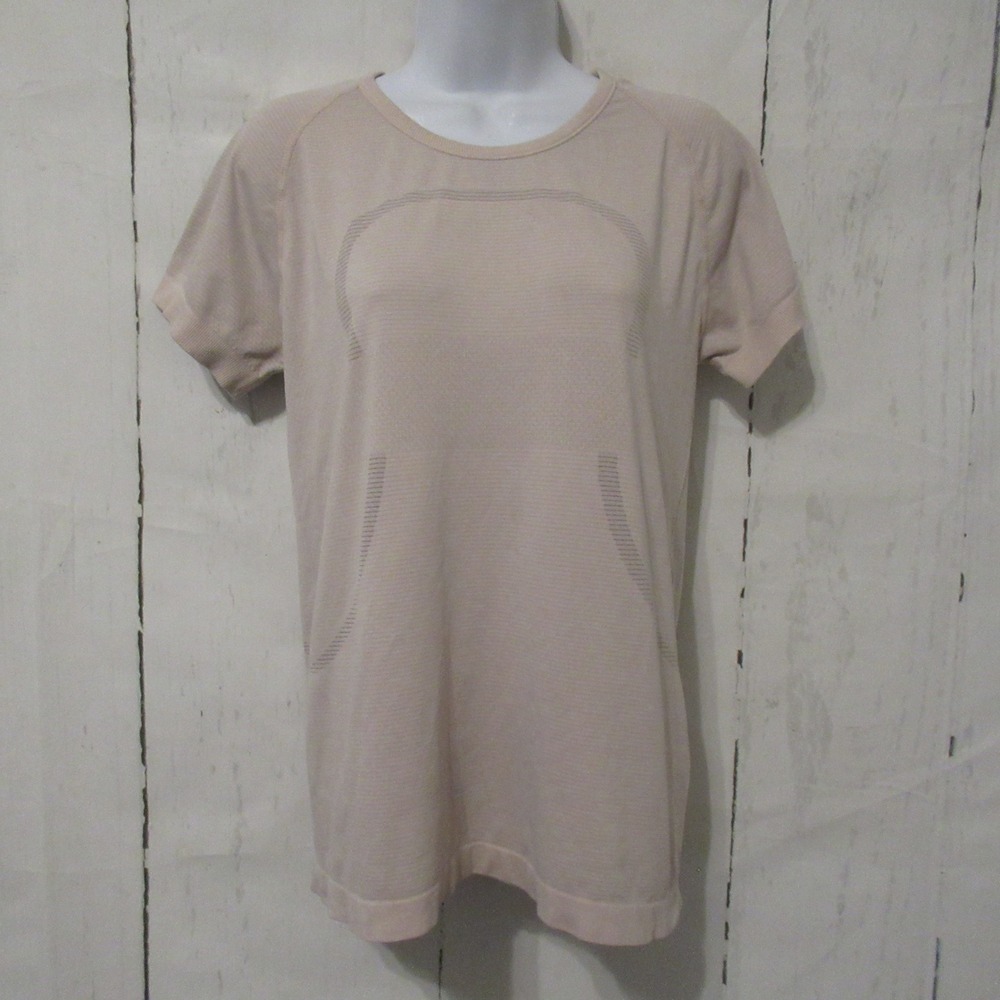 Lululemon Swiftly Tech Top 10 Light Pink Short Sleeve Yoga Running Athleisure
